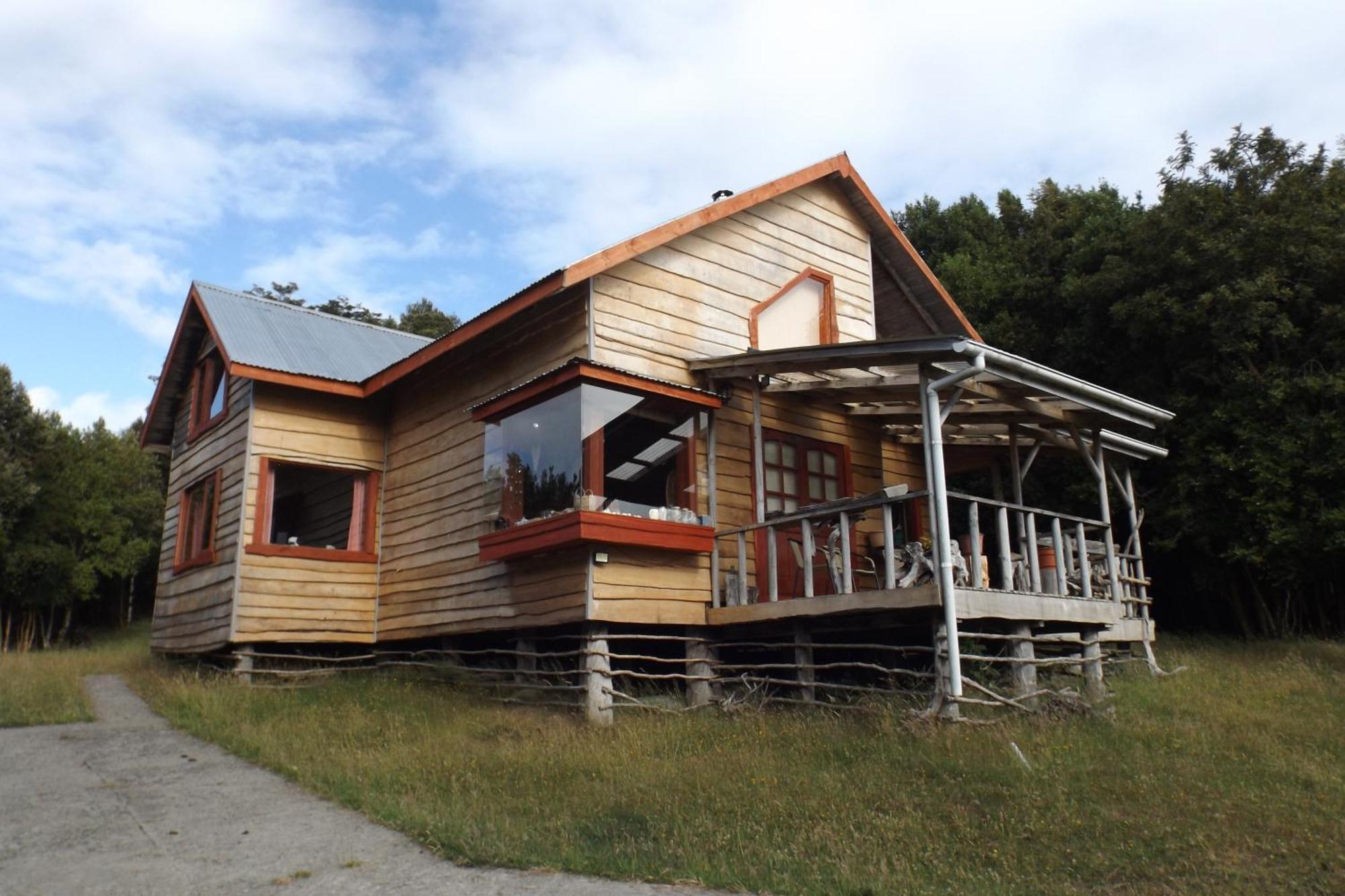 Hostal Karukinka Chonchi Exterior foto