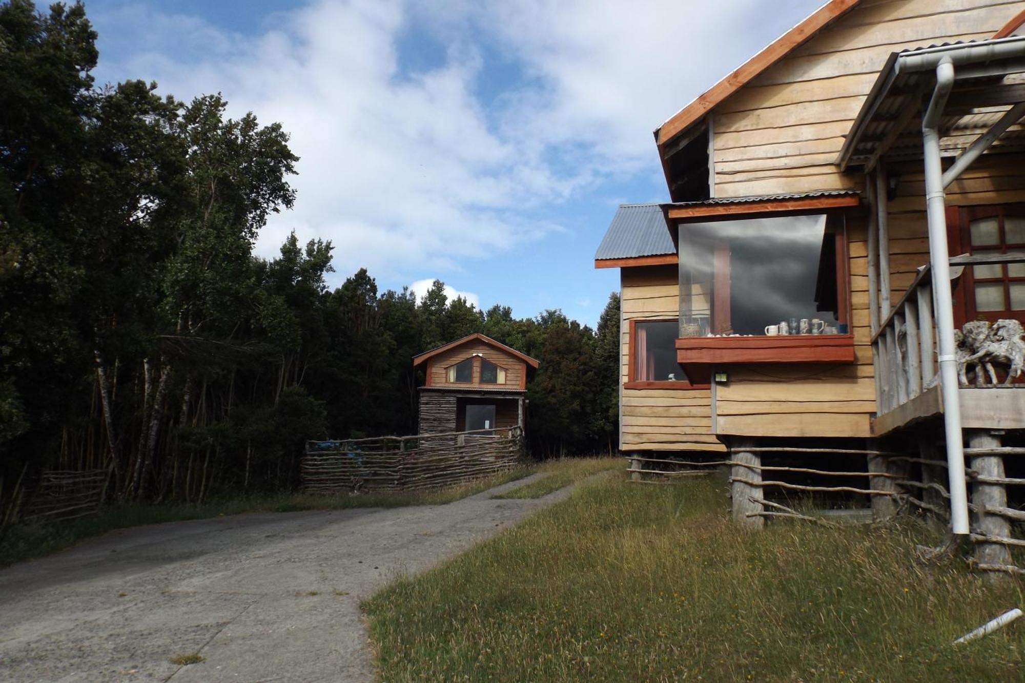 Hostal Karukinka Chonchi Exterior foto